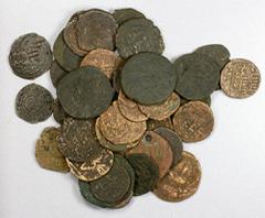 Group Lots - Islamic MEDIEVAL ISLAMIC: LOT of 39 copper coins, mostly Artuqid and Zangid types, plus a few Mamluk, one Umayyad, and a few miscellaneous; average VG condition; some quite rare; retail v