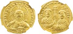 Ancient - Western BYZANTINE EMPIRE: Basil II Bulgarochtonus, 976-1025, AV histamenon nomisma (4.20g), Constantinople, S-1797, nimbate bust of Christ facing, holding the book of Gospels // busts of Bas