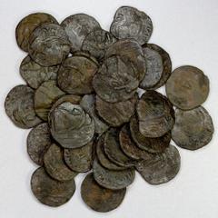 Group Lots - Ancient ELYMAIS: LOT of 34 AE tetradrachms, of early uncertain Arsacid kings, Van't Haaff Types 10.3 & 10.4; average circulated grades with crude strikes as is typical for this series, mo