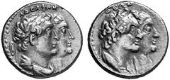 GRIECHEN Reich der Ptolemaier No.: 78 Schätzwert/Estimation: CHF 1500.- Gold-Tetradrachme, Alexandria. Drapierte Büsten des Ptolemaios II. und der Arsinoe II. nach r. Rv. Drapierte Büsten des Ptolemai