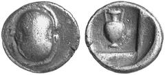THE LAKEVIEW COLLECTION OF ANCIENT COINS GREEK COINAGE Boeotia Thebes. No.: 5524 Schätzwert/Estimate: CHF 100.- d=14 mm Hemidrachm 480/456. Boeotian shield. Rev. Amphora in square incuse. 2,56 g. SNG 