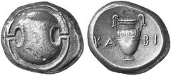 THE LAKEVIEW COLLECTION OF ANCIENT COINS GREEK COINAGE Boeotia Thebes. No.: 5529 Schätzwert/Estimate: CHF 200.- d=20 mm Stater 379/338. Boeotian shield. Amphora between KA - BI. 12,18 g. SNG Cop. 339.