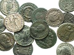 [Roman Imperial]. Lot of sixteen late Roman Æ. Includes: Licinius I (3) // Constantine I (6) // Fausta // Helena // Crispus // Constantine II // Constantius II // Magnentius // Honorius. A lot of dece
