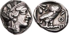 GRIECHISCHE MÜNZEN ATTIKA ATHEN AR-Tetradrachme 420-405 v. Chr. Vs.: Kopf der Athena mit Helm und Lorbeer n. r., Rs.: Eule steht n. r., Kopf v. v., links oben Ölzweig neben Mondsichel, alles in quadra