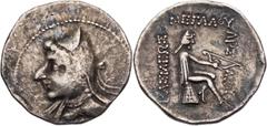 GRIECHISCHE MÜNZEN PARTHER, KÖNIGREICH DER ARSAKIDEN Phriapatios bis Mithradates I., ca. 185-132 v. Chr. AR-Drachme Hekatompylos Vs.: Büste in Ornat mit Bashlik n. l., Rs.: 3-zeilige Beischrift, Arsak