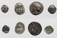 GRIECHISCHE MÜNZEN IONIEN KOLOPHON Lot AR-Kleinmünzen: Diobol (Milne 64), Hemiobol (Klein 397), Tetartemorion (Klein 398), Tetartemorion 4 Stück teils R