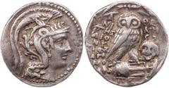 GRIECHISCHE MÜNZEN ATTIKA ATHEN AR-Tetradrachme 97 v. Chr., im 12. Monat (Skirophorion = Juni/Juli) Magistrate Niketes, Dionysios, Dromos und Pe(...), Vs.: Kopf der Athena Parthenos mit dreibuschigem 