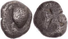 GRIECHISCHE MÜNZEN AEGINA AEGINA AR-Stater um 500 v. Chr. Vs.: Seeschildkröte, Rs.: windmühlenförmiges Incusum Kraay, ACGC 115 Taf. 6. 12.02 g.