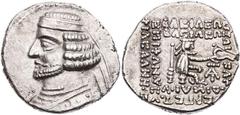 GRIECHISCHE MÜNZEN PARTHER, KÖNIGREICH DER ARSAKIDEN Orodes II., 57-38 v. Chr. AR-Drachme Ekbatana Vs.: Büste in Ornat mit Diadem n. l., Rs.: 7-zeilige Beischrift, Arsakes thront mit Bogen n. r., rech
