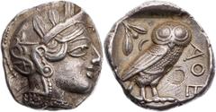 GRIECHISCHE MÜNZEN ATTIKA ATHEN AR-Tetradrachme 420-405 v. Chr. Vs.: Kopf der Athena mit Helm und Lorbeer n. r., Rs.: Eule steht n. r., Kopf v. v., links oben Ölzweig neben Mondsichel, im Feld Gegenst