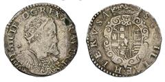 Regno di Napoli Filippo II re di Spagna (1556-1598) Mezzo ducato, argento gr. 14,89, ¿ 34,2 mm. D/ ¥PHILIP¥D¥G¥REX¥ARA¥VTRI¥ testa radiata e busto corazzato a destra, a sinistra, nel campo [GR]; in ba