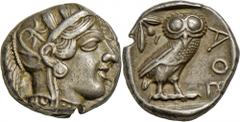 Griechische Münzen: Attika, Athen, Tetradrachme (ca. 454-404 v.Chr.), Behelmter Kopf der Athena nach rechts / Stehende Eule nach rechts, links Olivenzweig, kräftige, gut zentrierte Prägung, 17.10 g, S