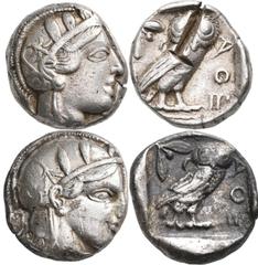 Greek Coins Attika: Lot 2 Stück, AR-Tetradrachme, ca. 479-404 v. Chr., Athen, je 17,1 g. Athenakopf nach rechts/Eule. Prüfhieb, kl. Schrötlingsfehler, schön-sehr schön, sehr schön.