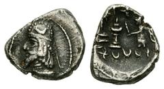Dareios II, AR Hemidrachm Persis. Dareios II (2nd-1st Century BC). AR Hemidrachm (13 mm, 1.96 g). Obv. Bust with Mithra left. Rev. The King sacrificing in front of altar. Alram pl. 19, 566. Nicely ton