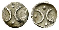 Tarentum AR Hemiobol, c. 280-228 BC Calabria, Tarentum. AR Hemiobol (8 mm, 0.24 g), c. 280-228 BC. Two crescents back-to-back; above and below, pellet. Rev. Two crescents back-to-back; above and below
