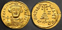 Byzantine Constans II AD 641-668. Constantinople Solidus AV 20 mm, 4,45 g ∂ N CONSƮANƮINЧS P P AV, half-length bust facing, wearing crown and chlamys, and holding globus cruciger / VICTORIA AVςЧ E, cr