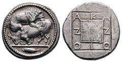 Greek Macedon. Akanthos circa 470-430 BC. Tetradrachm AR 28 mm, 17,47 g Bull collapsing to left, attacked and mauled by lion upon his back to right; tunny fish to left in exergue / AKANΘION in shallow