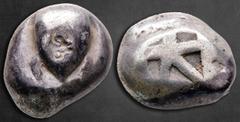 Greek Islands off Attica. Aegina circa 480-446 BC. Stater AR 19 mm, 12,24 g Sea turtle, (the ridge of its shell ornamented with a row of dots and two smaller additional dots at the front); c/m / Incus