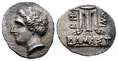 Greek Illyria. Damastion circa 350-320 BC. Tetradrachm AR 28 mm, 13,72 g Laureate head of Apollo left / KHΦΛ/ ΔAMAΣT/ INΩN, tripod on a rectangular base. Attractive old cabinet tone. Struck on a broad