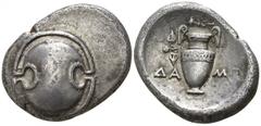 Boeotia. Thebes. ΔΑΜΩ-, magistrate circa 392 BC. Stater AR 26mm., 11,82g. Boeotian shield / Amphora, two ivy leaves hanging down from left handle; In the field, ΔΑ-ΜΩ, above, club left. good very fine
