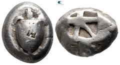 Greek Islands off Attica. Aegina 525-480 BC. Stater AR 19 mm., 12,20 g. Sea turtle, head in profile, [with trefoil collar], c/m: Two ram's heads back to back / Small incuse square with skew pattern. v