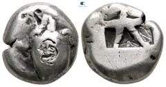 Greek Islands off Attica. Aegina 525-475 BC. Stater AR 18 mm, 12,01 g Sea-turtle, head in profile; several countermarks / Incuse square divided by broad flat bands into five irregular compartments. ve