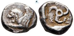 Greek Dynasts of Lycia. Kuprilli circa 470-435 BC. Stater AR 18 mm, 8,64 g Forepart of a winged lion left / K-O[...]ΛΛΕ, triskeles within incuse square. nearly very fine Mørkholm & Zahle 179 var. (1/3