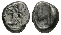 Darius II and Artaxerxes II - Kneeling Archer Siglos 420-375 BC. Mint in Lydia. Obv: king as bearded archer kneeling right with spear and drawn bow, two countermarks. Rev: oblong incuse punch. Sear 46