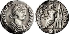 Roman Imperial Gratian. Siliqua; Gratian; 367-383 AD, Rome, Siliqua, 1.96g. RIC-35a. Obv: D N GRATIA - NVS P F AVG, Pearl-diademed, draped, cuirassed bust r., seen from front. Rx: VRBS - ROMA on l. an