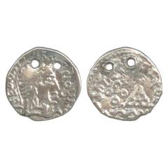 Ancient India. A Silver Portrait coin of Satavahana ruler Vasithiputa Siri Vijaya Satakani, (c. 196-202 AD), 1.97g. Obv: Profile bust of the ruler, with short curly head of hair, having distinct 'shar