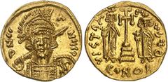 EMPIRE BYZANTIN - BYZANTINE Constantin IV (668-685). Solidus, avec Héraclius et Tibère ND (674-680), Constantinople, 9e officine. Av. DN COS - T NySP. Buste de face de l'Empereur tenant la lance et le
