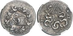 GRÈCE ANTIQUE - GREEK Mysie, Pergame, sous domination romaine (133-67 av. J.-C.). Cistophore ND (92-88 av. J.-C.), Pergame. Av. Ciste mystique d'où s'échappe un serpent ; le tout dans une couronne de 