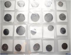 Lots antiker Münzen 20 Stücke: RÖMER. Dabei RÖMISCHE REPUBLIK. Denare von C. Poblicius C.f., Cl. Minucius Thermus und T. Didius (Alb. 1275, 1123, 1082-mit gestopftem Loch); IMPERATORISCHE PRÄGUNGEN. M