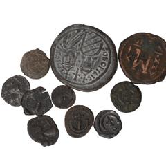 Byzantine and Medieval Coins Byzantine and Medieval Coins, Byzantine Empire, AE denominations (10), of Justin I - John III, various mints; also one barbaric imitation PB follis, fair to fine (11)