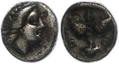 Ancient Coins Antike Münzen Griechenland 394-304 v. Chr., Hemidrachme, Karien, Rhodos. Av: Kopf der Stadtgöttin nach rechts. Rev: Rose mit Trieb zwischen den Buchstaben "PO", darüber Beizeichen. 1,07g