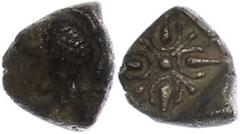 Ancient Coins Antike Münzen - Griechenland ca. 6. Jhd. v. Chr., Obol, Milet, Ionia. Av: Löwenprotome rechts, den Kopf umdrehend. Rev: Sternförmiges Ornament in Quadratum Incusum. 1,05g, ss. ss Ancient