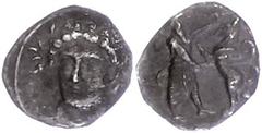Ancient Coins Antike Münzen - Griechenland ca. 4. Jhd., Obol, unbestimmte Münzstätte, Kilikien, Tarsos. Av: Weiblicher Kopf schräg links. Rev: Persischer König im Kopf mit einem Greif. Ca. 0,60g, Sunr