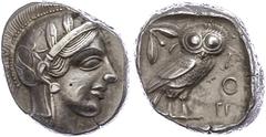 Ancient Coins Attika Athen, Tetradrachme (17,14g), ca. 415 v. Chr. Av: Athenekopf mit attischem Helm nach rechts. Rev: Eule nach rechts, dahinter Ölzweig und Mondsichel, davor "AOE". Svoronos Pl. 13, 