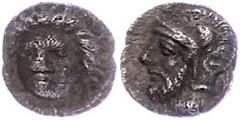 Ancient Coins Kilikien Kilikien, Tarsos, Obol (0,69g), 4. Jhd. v. Chr., Zeit des Pharnabazos und Datames. Av: Weiblicher Kopf von vorn. Rev: Bärtiger Kopf mit Athenahelm. SNG Levante 94, ss. ss Cilici