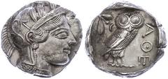 Ancient Coins Attika Athen, Tetradrachme (17,13g), ca. 415 v. Chr. Av: Athenekopf mit attischem Helm nach rechts. Rev: Eule nach rechts, dahinter Ölzweig und Mondsichel, davor "AOE". Svoronos Pl. 13, 