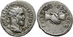 RÖMISCHE KAISERZEIT Pupienus (238). AR-Antoninianus (4,06 g), Roma, Jänner/Februar-Mai 238 n. Chr. Büste mit Strahlenkrone, Drapierung und Kürass / Handschlag. RIC IV 9b, RSC III 2. Etwas raue Oberflä