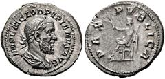 RÖMISCHE KAISERZEIT Pupienus (238). Denarius (3,58 g), Roma, Jänner/Februar-Mai 238 n. Chr. Av.: IMP C M CLOD PVPIENVS AVG, Büste mit Lorbeerkranz, Drapierung und Kürass n.r. Rv.: PAX - PVBLICA, Pax m