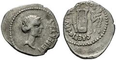 RÖMISCHE REPUBLIK IMPERATOREN M. Iunius Brutus (D) Denarius (3,46g), Heeresmünzstätte in Lykien, Frühjahr-Sommer 42 v.Chr. Av.: LEIBERTAS, Kopf der Libertas Rv.: CAEPIO BRVTVS PRO COS, Lyra zwischen K