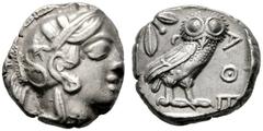 GRIECHISCHE MÜNZEN ATTIKA Athen (D) Tetradrachme (17,03g), ca. 449-404 v. Chr. Av.: Kopf der Athena mit attischem Helm und Lorbeerkranz n.r. Rv.: AΘE, Eule n.r., Kopf v.v., dahinter Olivenzweig und Mo