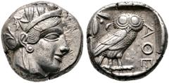 GRIECHISCHE MÜNZEN ATTIKA Athen (D) Tetradrachme (17,19g), ca. 449-404 v. Chr. Kopf der Athena mit attischem Helm und Lorbeerkranz / Eule, dahinter Olivenzweig und Mondsichel. SNG Cop 31-40, SNG Münch