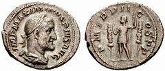 Maximinus Thrax - Philippus II. RÖMISCHE KAISERZEIT Maximinus Thrax-235-238 Denar (3,14 g), Rom 236. Av.: IMP MAXIMINVS AVG, belorbeerte drapierte Büste rechts. Rv.: PM TRP II COS PP, Kaiser steht lin