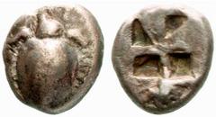 Thrakine, Griechenland AIGINA AIGINA Hemidrachme (2,90 g), 550/456. Av. Schildkröte. Rv.: Quadratum Incusum. SNG:Cop:510; Rv. Stempelfehler s.sch. Estimate: EUR 140