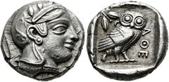 GRIECHISCHE MÜNZEN ATTIKA. Athen. Tetradrachme (17,06 g), ca. 465/460-449 v. Chr. Av.: Kopf der Athena mit attischem Helm und Lorbeerkranz n.r. Rv.: AΘE, Eule n.r., Kopf v.v., dahinter Olivenzweig und