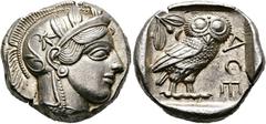 GRIECHISCHE MÜNZEN ATTIKA. Athen. (D) Tetradrachme (17,19 g), ca. 454-404 v. Chr. Av.: Kopf der Athena mit attischem Helm und Lorbeerkranz n.r. Rv.: AΘE, Eule n.r., Kopf v.v., dahinter Olivenzweig und