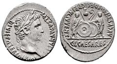 Roman Imperatorial Augustus. Denarius. 7-6 BC. Rome. (Ric-207). (Bmcre-433). (Rsc-43c). Anv.: CAESAR AVGVSTVS DIVI F PATER PATRIAE. Laureate head on the right. Rev.: AVGVSTI F COS DESIG PRIN C IVVENT.